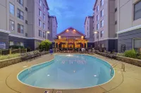 Homewood Suites by Hilton Dayton - South/Dayton Mall - Parkplatz