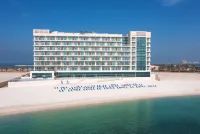 Radisson Resort Ras Al Khaimah Marjan Island - 수영장