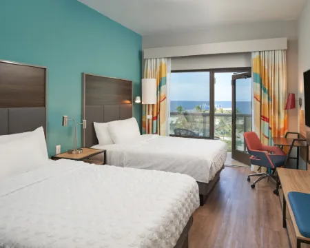 トゥルー バイ ヒルトン ポンパーノ ビーチ ピア ポンパノビーチのホテル