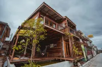 Suneta Hostel Chiangkhan Các khách sạn gần Majouney Camp