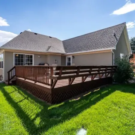 Tranquil Home on the Cheyenne Greenway!