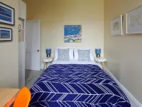 Swan Cove Gourock 1 Bedroom Apartment With Stunning sea Views Hotels in Gourock