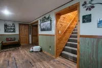 Lakeside Bliss: Ideal Rental on Potato Lake close to Downtown Park Rapids