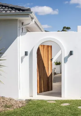 Casa Blanca - Lakeside Luxury Hotel a Mount Warrigal