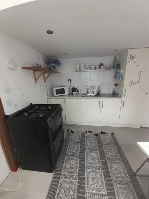 Secluded Little hideaway in the  beautiful mountains of Llanwonno. Hotels in Pontypridd