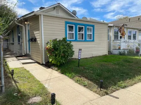 Quantico Bungalow Marine Graduations FBI HQ Marines Potomac River Getaway Отели рядом с достопримечательностью «Квантико Паркинг Лот»