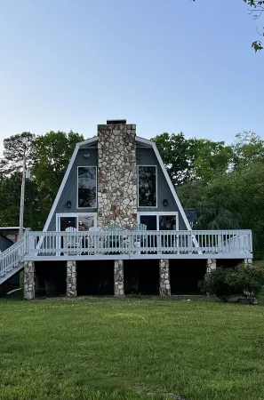 Dock Holiday - beautiful views on Badin Lake