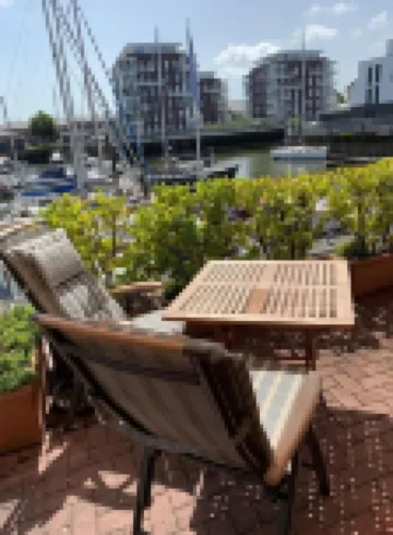 Apartment directly in the city marina / yacht harbor with a fantastic view also with dog