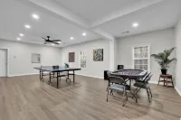Location, Location! Minutes away from Mall of GA! Hotels near Mall of Georgia