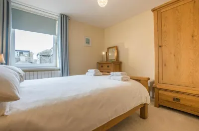 The Retreat, steps from amenities, short walk from Lake Windermere. Eco Friendly Hotels in Windermere City Center