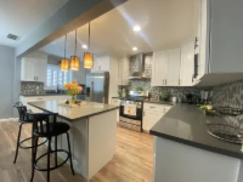 " Beautiful Pool Home" Hotels in Baldwin Park