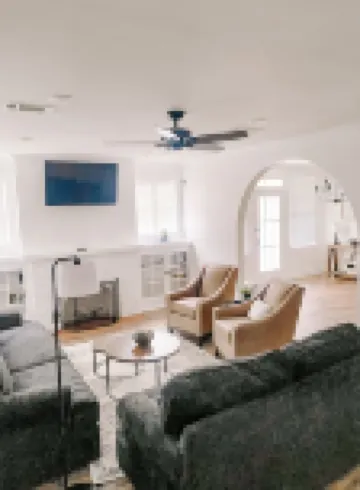 Newly remodeled 1930's cottage! Close to everything in the heart of Natchitoches