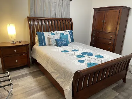 Lovely # 3 apartment near Lake Okeechobee and Marina. Отели в г. Кльюистон