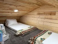 Hayfield Cabin 2, a place to get away from it all!