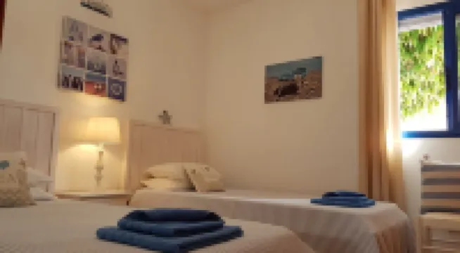 Luxury Villa - Private Heated Pool - Wi-Fi- 25 Metres to Beach - Casa Elena