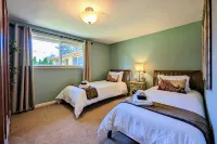 Country View Cottages, Stylish, Comfy, Uncorked Cottage Near Downtown Carlton