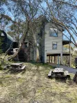 Victoria Springs Chalet