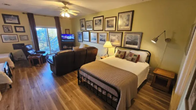 Continental Divide Retreat Beautiful Sunsets Long Range Views Peaceful Tranquil