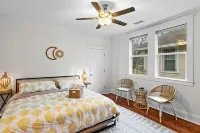 Luxurious + Spacious 3 BR In Midtown, LARGE backyard, Near food+Bar Hotels near Memphis Sound Lab