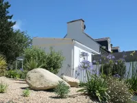 Character cottage, quiet, near GR34, WIFI Hotels in Paimpol