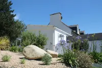 Character cottage, quiet, near GR34, WIFI