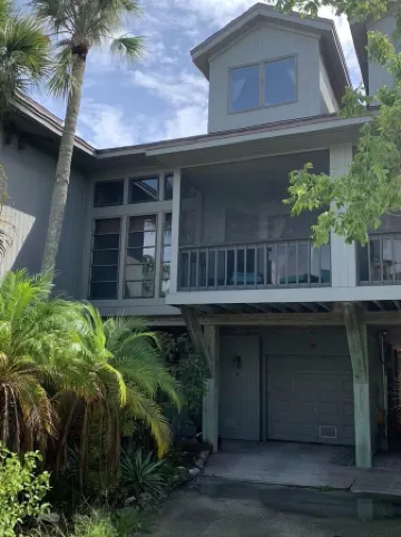 North Captiva Island- Ocean bay views and modern decor. Two new carts!