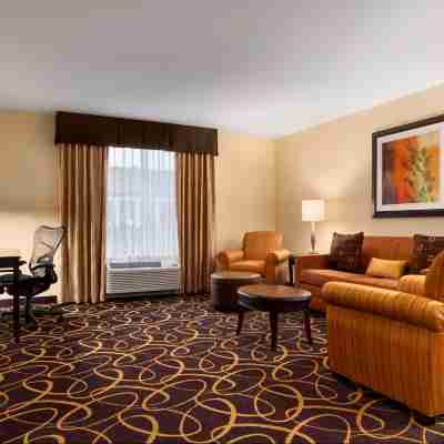 Hilton Garden Inn Shreveport / Bossier City Rooms