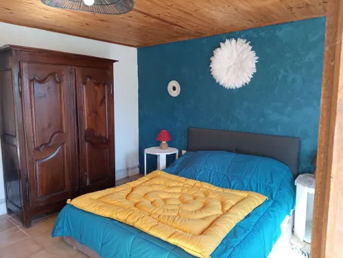 Maison Ancienne Caussenarde à Quelques km des Gorges du Tarn