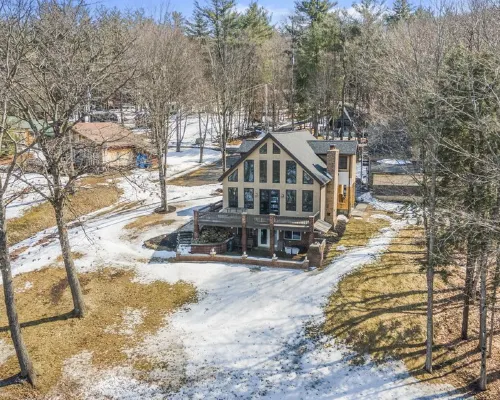 Quaint + Modern Lakeview Home on Sacandaga Lake Hotels in Day