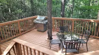 Quaint cabin w/hot tub-10 min from Helen!
