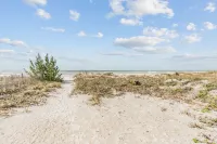 Steps to the Beach! Your Beach Getaway Awaits! Your Search Is Over!!