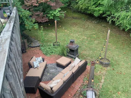 In-Town Mountaintop Luxury Home- Close to VT, Downtown & Shopping. Pet Friendly Отели рядом с достопримечательностью «Политехнический университет Виргинии»