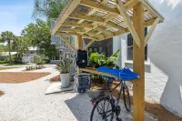 Charming Studio Loft S / Steps to Beach & Dining