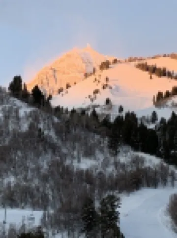 A Cozy Mountain Retreatwith boat parking fun for the whole family.