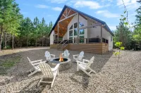 Modern Serene A-Frame Cabin in the Heart of Broken Bow Hotels near South Park Shopping Center