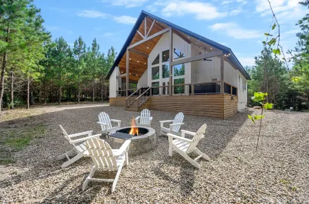 Modern Serene A-Frame Cabin in the Heart of Broken Bow
