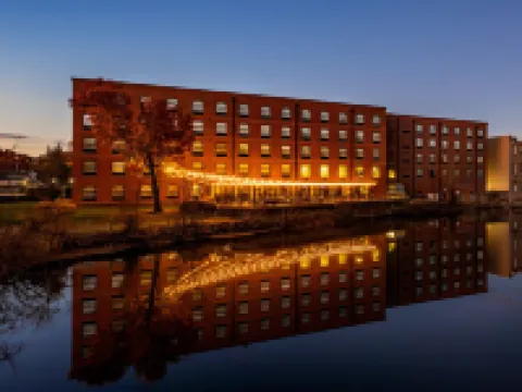 希爾頓啟繽精選織布機酒店 沃威克酒店