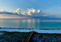 Affordable stay 7 minutes to the beach 2021 32' RV