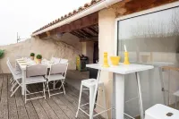 House for 12 cyclists 6 bedrooms with roof terrace Hôtels à proximité de : Belvédère Nord Du Mont Ventoux