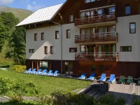 Apartment 4 people Chalet du Galibier  residence Hotels in Valloire