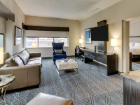 DoubleTree by Hilton St. Louis Forest Park Hotels in der Nähe von Cathedral Basilica of Saint Louis