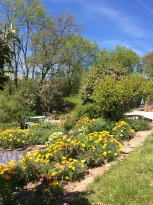 6 bedroom manor house in large property with pool and garden, games room