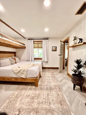 The Mango House Cozy Beach Cottage 퍼블릭 비치 액세스 9 주변 호텔