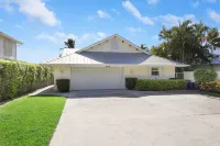 ☼ Beautiful Key West Style Intercoastal Home! ☼