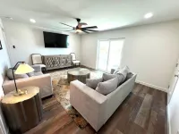 Sunflower Unit #3. 2-bedroom apartment in peaceful Corpus Christi.