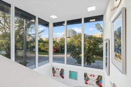 Miami Haven Home 3B/3B - Last Minute Booking Sale! Отели рядом с достопримечательностью «Парк штата Барнакл Хисторик»