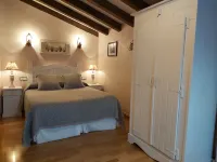 Self catering Labakia for 6 people Hotels in 