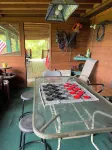 The Bears Den is a quiet cabin 30 miles from Gatlinburg and Pigeon Forge, TN.