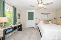 #Englishprairiebnb - 8 Bedroom - 4.5 Bathrooms