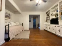 Charming 1940's ranch home on Hwy 6, minutes from the Grove and downtown Oxford.